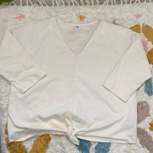 Old navy Minimalist tie waist textured blouse